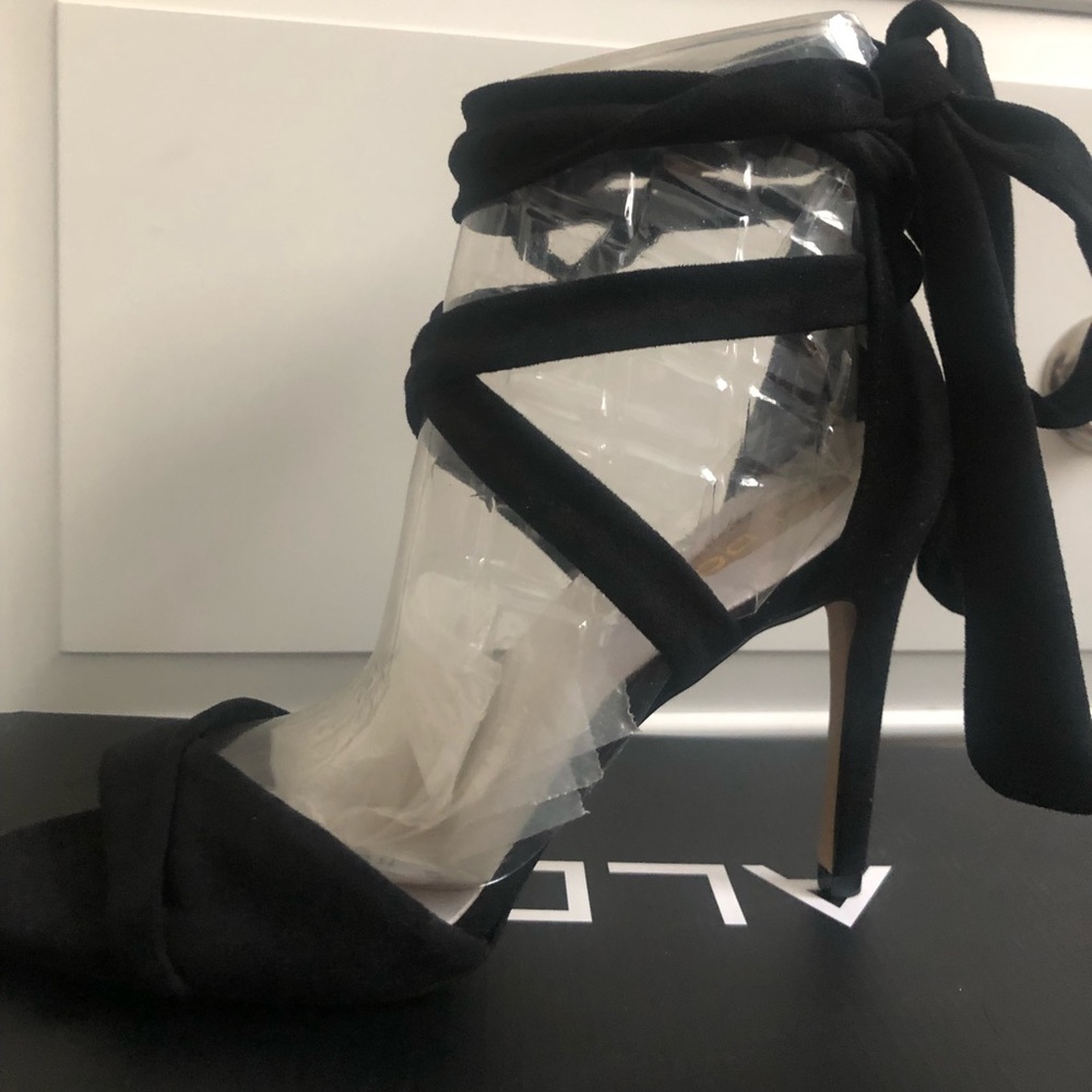 Aldo Suede black tie up heels BRAND NEW